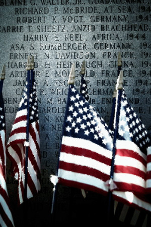 : [url=http://www.tumblr18.com/shimmering-american-flags-on-veterans ...