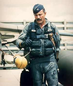 Robin Olds is the quintessential modern American Fighter pilot and one ...