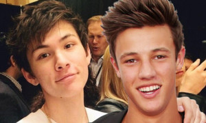 Carter Reynolds and Cameron Dallas have more beef. (Photo: Twitter)