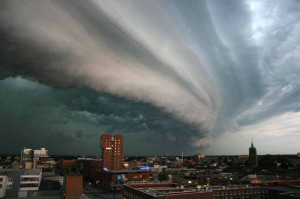 Shelf Cloud