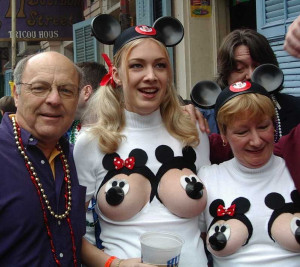 mother and daughter banned for life from disney land