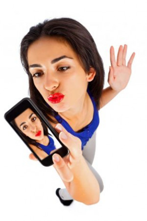 Posting selfies means you’re self-absorbed?