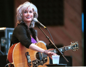 Emmylou Harris Performs The