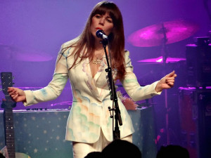 Jenny Lewis Charms, Ryan Adams Tells Off Obnoxious Crowd in Miami