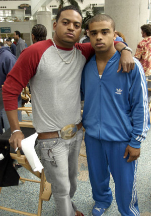 No Chris, no Chris, no! Raz B lookin' ass nigga