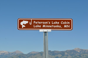 Custom Cabin Signs and Personalized Lake Cabin Signs