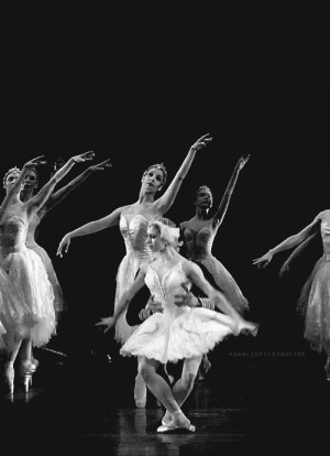 swan lake the royal ballet