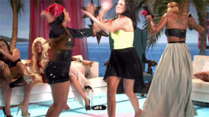 photo tumblr_mdtar6NxqG1rooxvgo1_500_zpsbaa582b5.gif