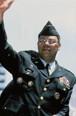 colin powell in uniform | colin powell bemedaled