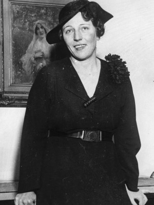 Pearl Buck was born in West Virginia but spent much of her childhood ...