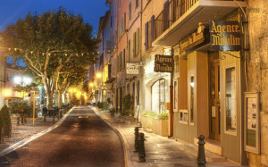 Beautiful street in France wallpaper 1280x800