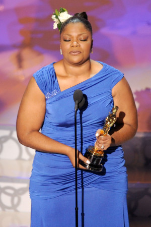 Photos and Quotes From Mo'Nique on Winning Best Supporting Actress ...