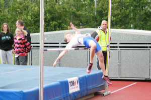 Seriously, I wish I could jump like that. But sadly, when I jump, it ...