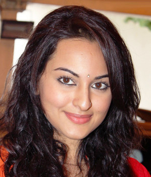 Sonakshi Sinha Pictures, Images