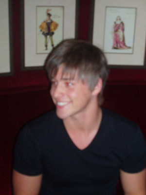 Mitch Hewer in Paris (2009)