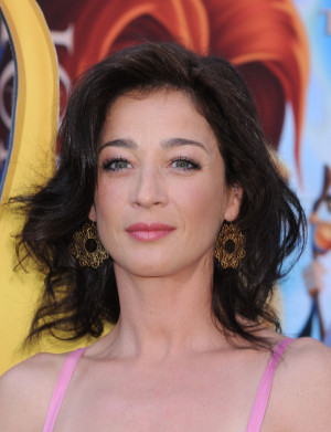 Moira Kelly Pictures And...