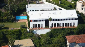 Business tycoon James owns a lavish property in the Bellevue Hill ...