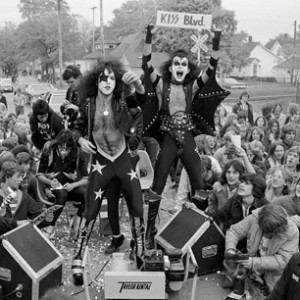 Kiss Forever: 40 Years of Feuds and Fury