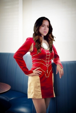 The mother of twin girls Alexsis and Ashely and a son Hayden