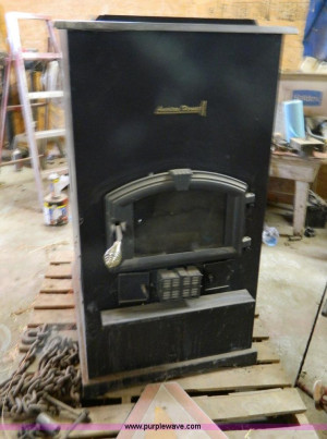 G7533A.JPG - 2006 American Harvest 6100 corn/wood pellet heating stove ...
