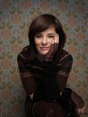 Parker Posey Talks About the Artist’s Obsession