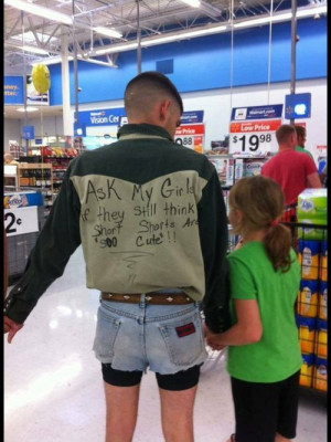 Labels: CoolPics , funny photos , funny walmart photos , strange ...