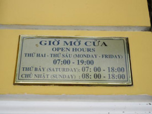 Mr Duong Van Ngo Picture of Central Post Office Ho Chi Minh City