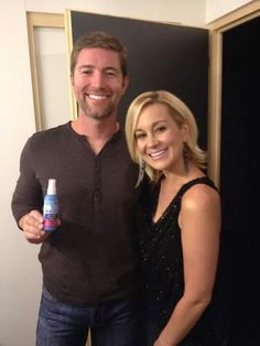 Josh Turner & Kellie Pickler More