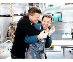 booth and hodgins fooling around in the lab great tv show series love ...