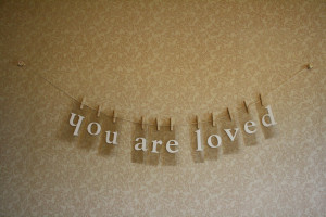 SUPER easy to create. Take a piece of string and use wooden clothes ...