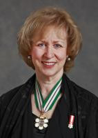 Brief about Kim Campbell: By info that we know Kim Campbell was born ...