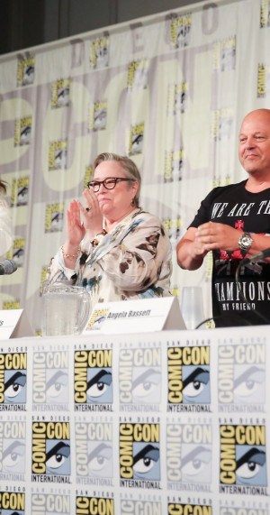 MV5BMTg5MzY2NzY4NV5BMl5BanBnXkFtZTgwNzc0MjAzMjE@._V1_UY1200_CR585,0 ...