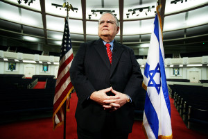 Christian Zionist John Hagee showing off his Masonic hand sign ...