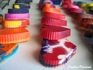 Heart Shaped Crayons Tutorial: Valentines for classmates