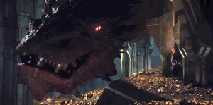 ... -for-the-hobbit-the-desolation-of-smaug-finally-shows-the-dragon.jpg