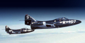 Description F9F-2 Panthers VF-51 over Korea 1951.jpg
