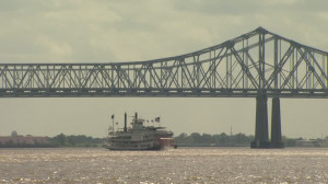 ... Riverboat / Mississippi / Missouri / USA – Stock Video # 236-782-393