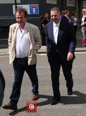 Charles Saatchi Pictures Photo Gallery Contactmusic