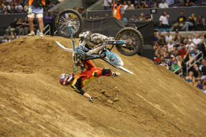 Paris Rosen Games Moto Step...