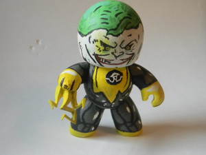 Thread: yellow lantern joker repaint