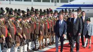 European Council President Donald Tusk, center, and Bavarian governor ...