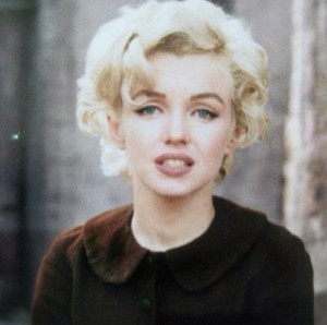 Sad Marilyn Monroe Photo Still Looks Beautiful