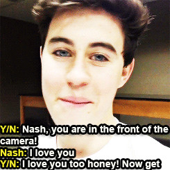lunnamoonn:Au meme: You are dating Nash, but the boys love to flirt ...