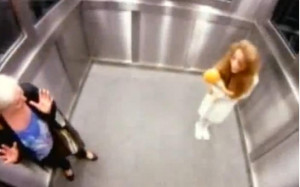 Pegadinhas No Elevador Silvio Santos