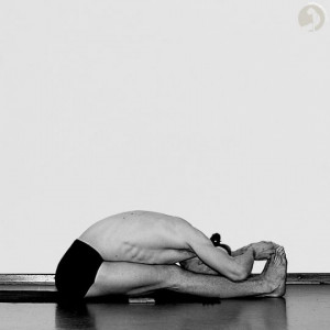 Stiff yoga guide: Paschimottanasana