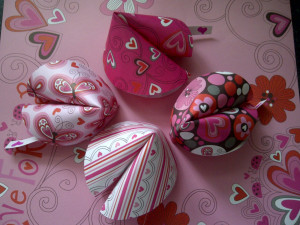 Valentine Fortune Cookies (crafty not edible)