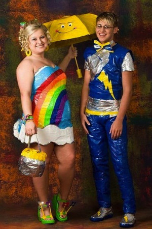 19 Of The Worst Prom Outfits You Will Ever See