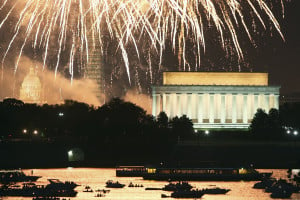 PHOTOS: Independence Day fireworks light the sky over the U.S. Capitol ...