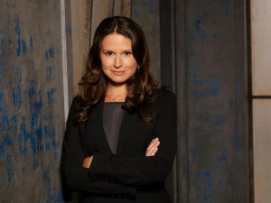Katie Lowes stars as “Quinn Perkins” on ScandalMemorable moment: I ...
