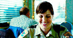 Allison Tolman. THIS is acting. She’s a gem.#Fargo #MustSee